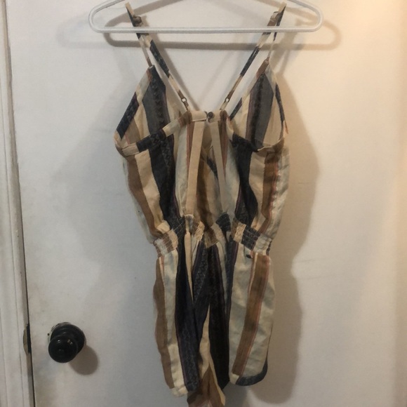 Small cute romper from O’Neil - Picture 2 of 2